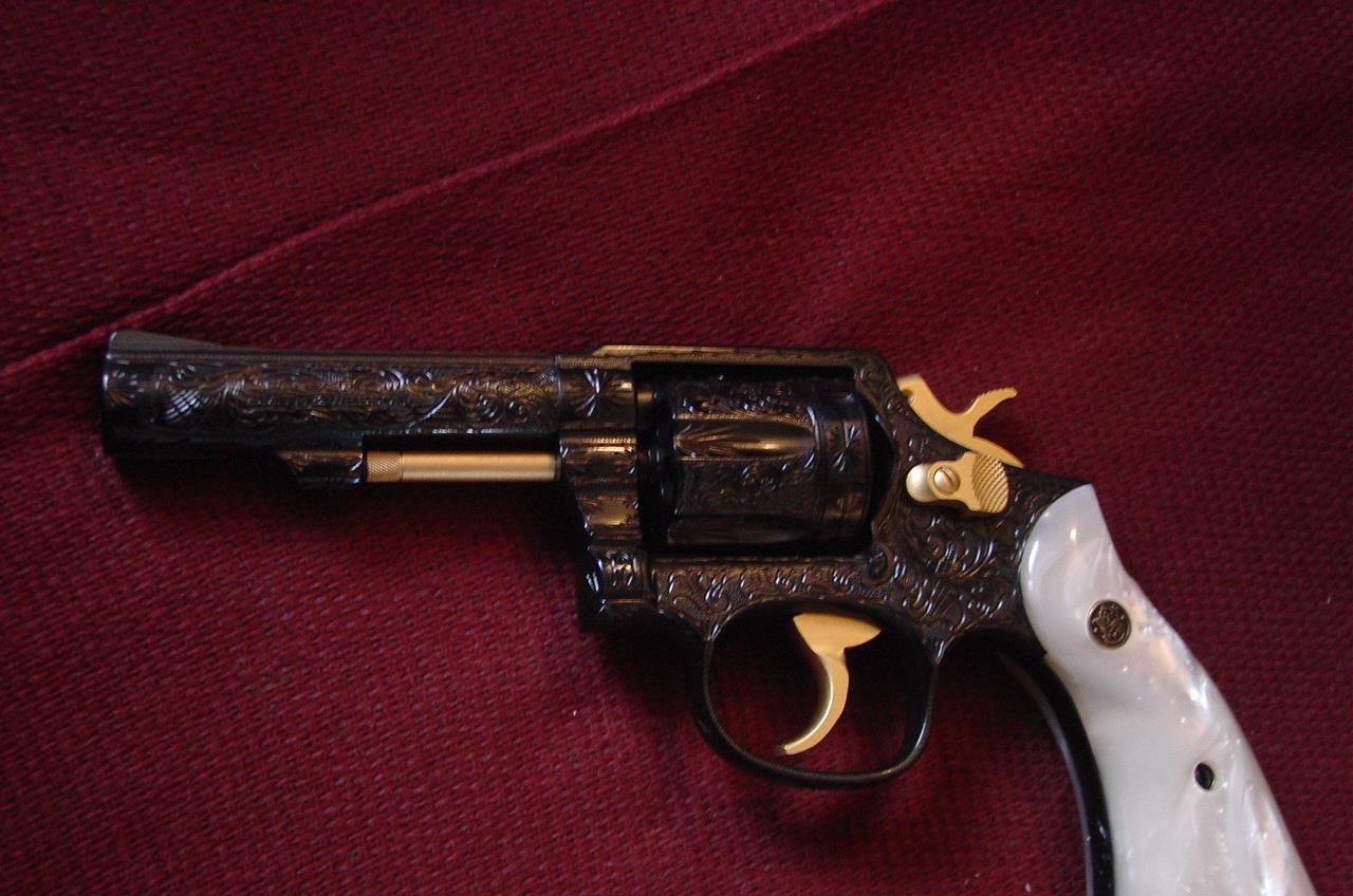 Smith & Wesson model 10-8,4",38 - Image 7